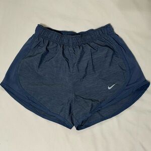 xs blue Nike running shorts💙